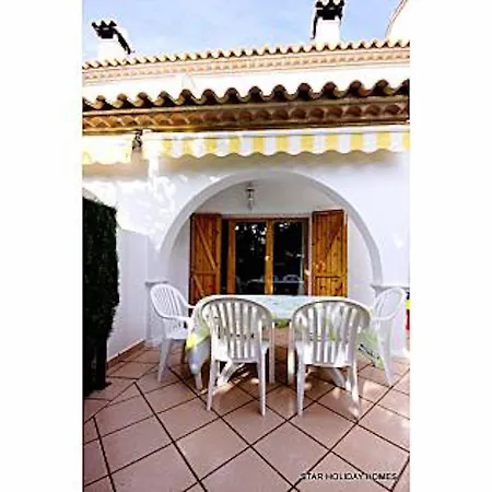 Casa Natalia * 普拉加德阿罗