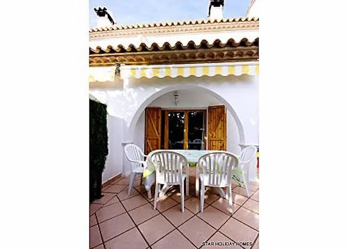 Casa Natalia * بلاتجا ذارو